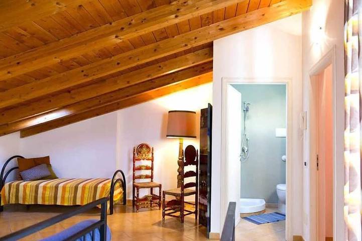 Apartamento entero, Piso / apartamento - Palermo in Palermo, Provincia de Palermo