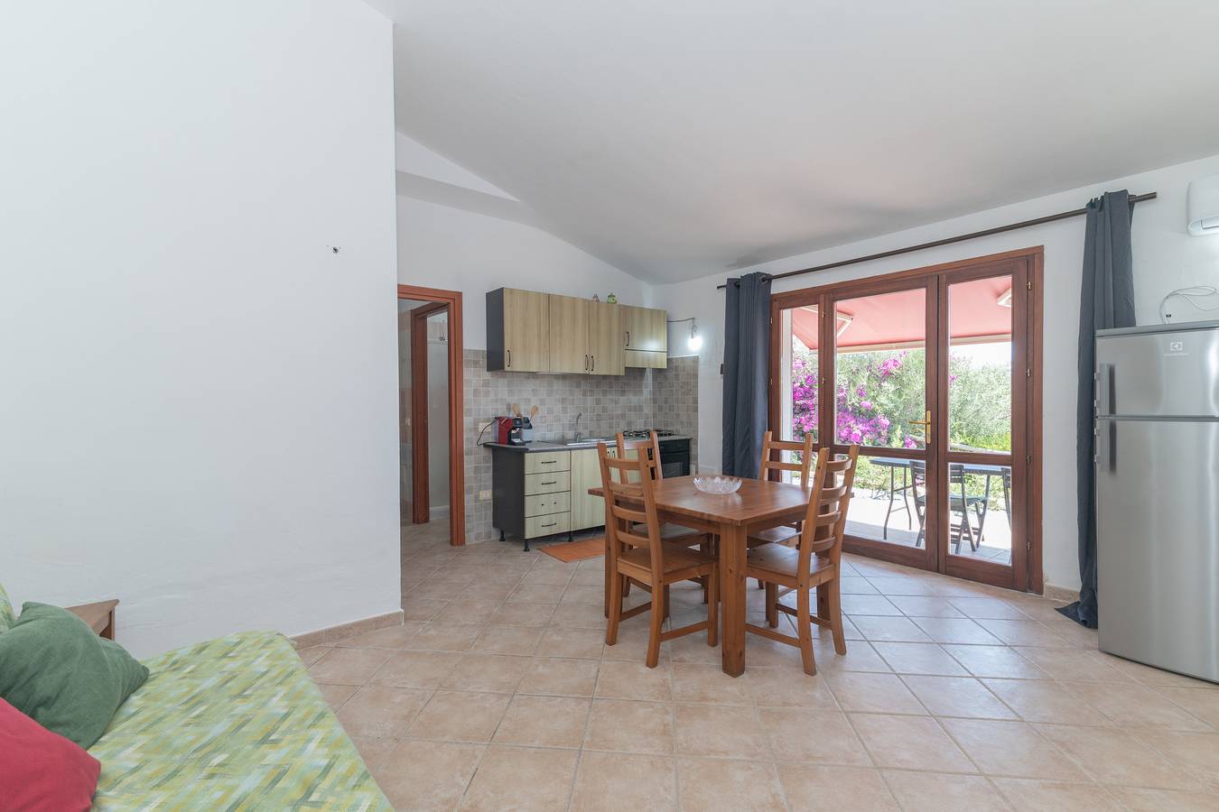 Casa vacanze 'San Paolo_2' con terrazza privata, Wi-Fi e aria condizionata in Porto San Paolo, Loiri Porto San Paolo