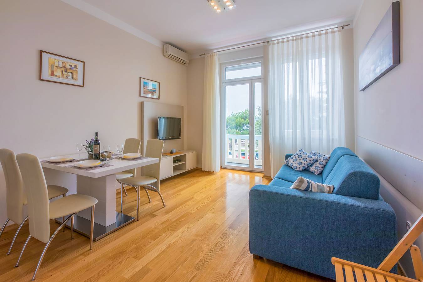 Ganze Wohnung, Apartment Laura in Crikvenica, Primorje-Gorski Kotar