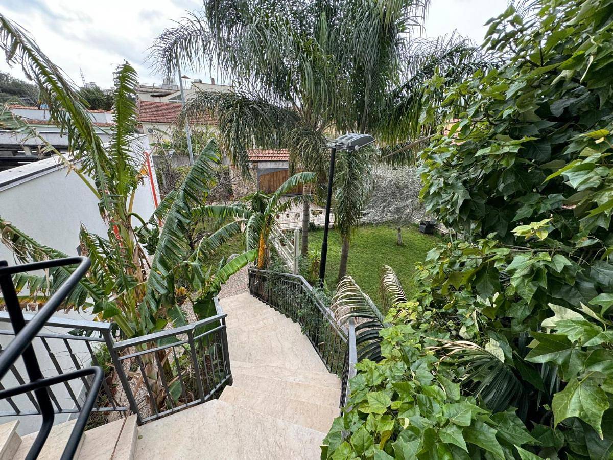Two-Bedroom House in Palermo, Provincia di Palermo