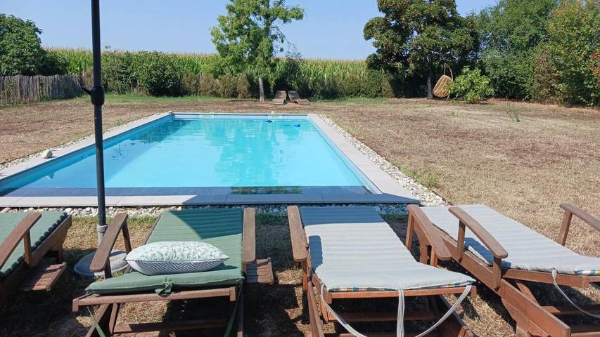 Maison d’hôte pour 2 personnes, avec terrasse ainsi que jardin et piscine - 1
