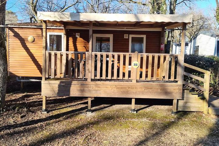 Location de vacances pour 4 personnes à Peyrignac