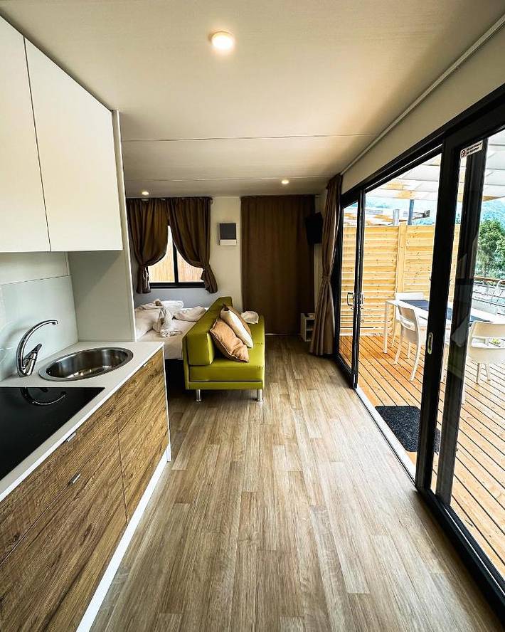 Location de vacances pour 4 personnes, avec vue et terrasse ainsi que jardin et vue sur le lac à Molina di Ledro - 3