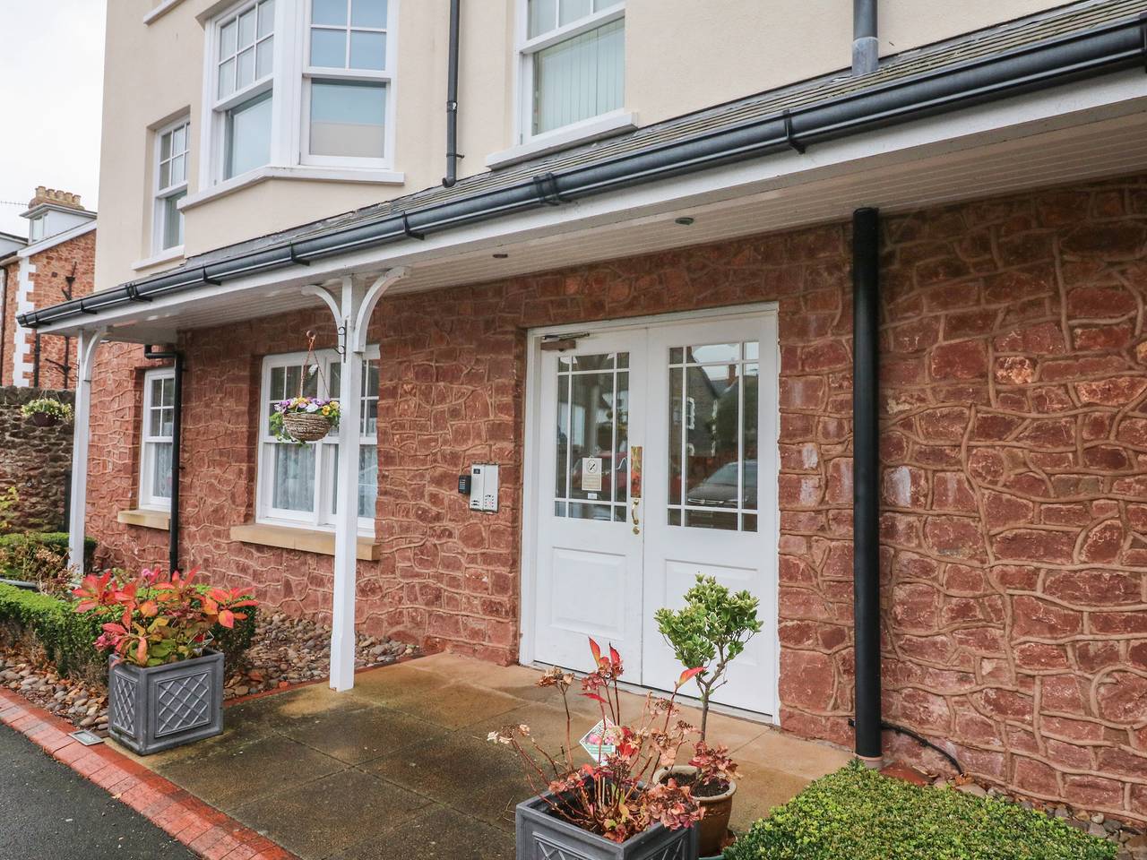 Entire apartment, 1 Tregonwell Court in Minehead, Somerset
