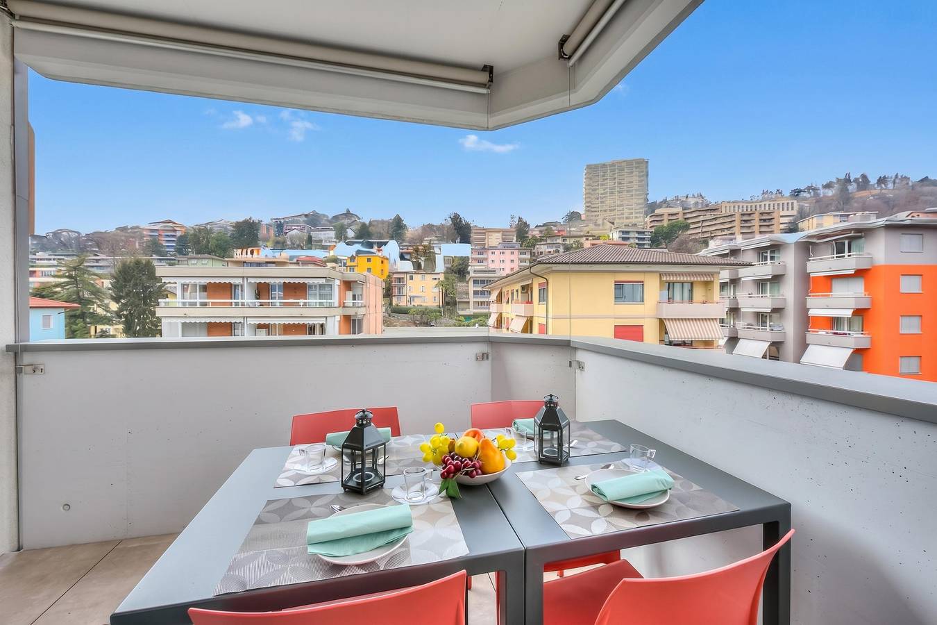 Ganze Wohnung, Quadrifoglio Apartment with Terrace in Lugano, Luganersee