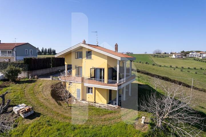 Villa für 10 Personen, mit Balkon und Garten, mit Haustier - 1