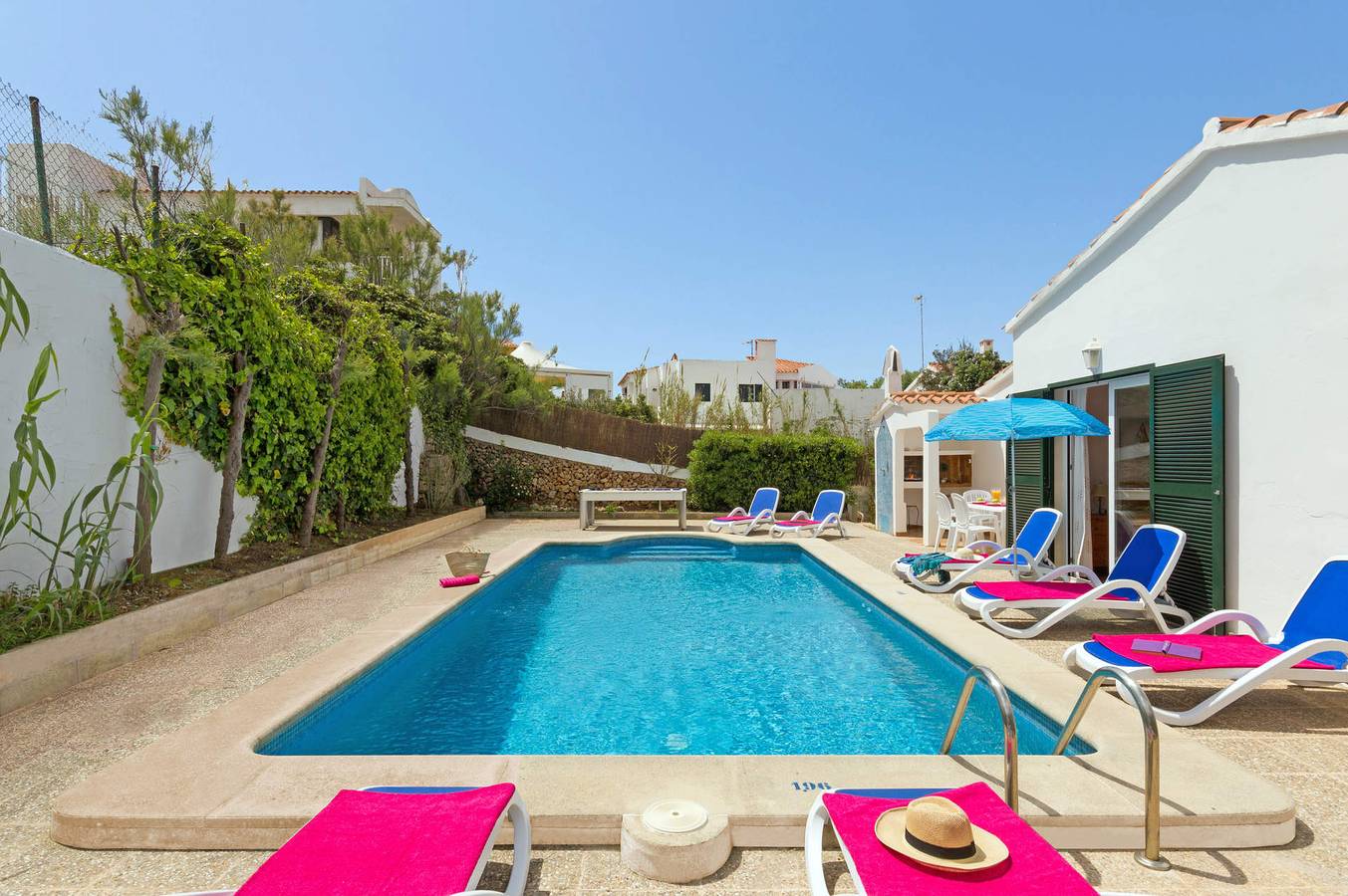 Villa Romani Arenal by Villa Plus in Arenal d'en Castell, Es Mercadal