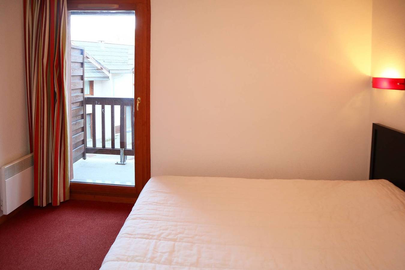 Ganze Ferienwohnung, Chalet mitoyen en résidence de standing in Les Orres, Nationalpark Écrins