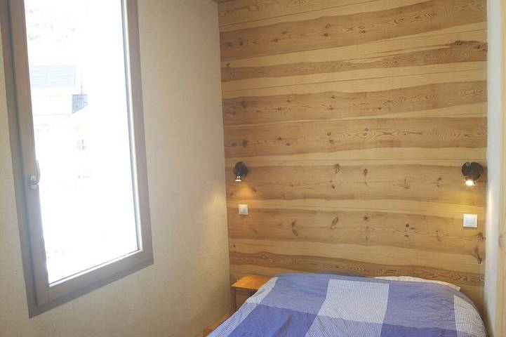 Gîte pour 4 personnes, avec jardin à Châteauroux-les-Alpes - 2