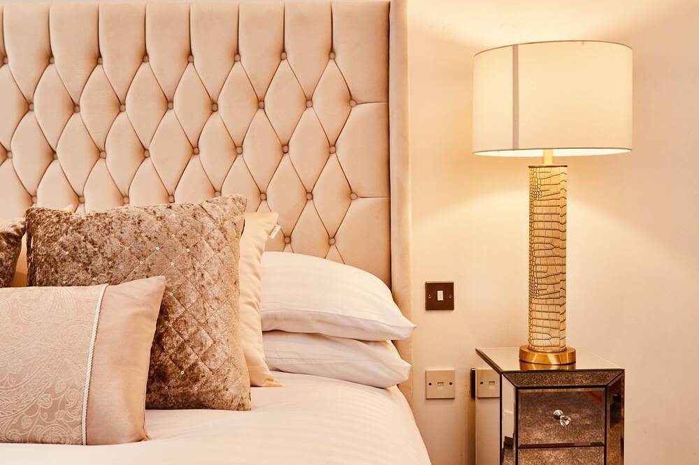 Ganze Wohnung, Deluxe-Apartment-Eigenes Badezimmer-Balkon in Leeds, Westliches Yorkshire