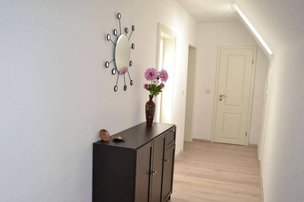 Ganze Wohnung, Unterkunft , Ferienwohnung . Fremdenzimmer, Pension , Monteurszimmer  Schönebeck in Schönebeck (Elbe), Elbe-Börde-Heide