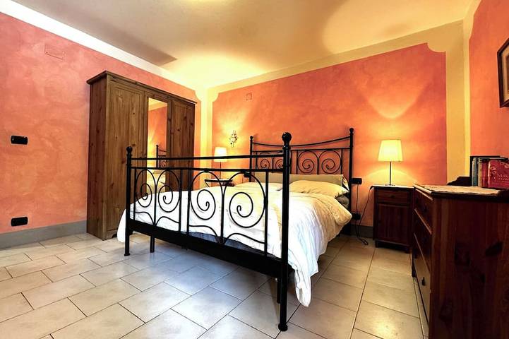 Appartamento intero, Casa Vacanze la Farfalla (Pian Terreno) Profonda Campagna Toscana in San Miniato, Pisa e dintorni
