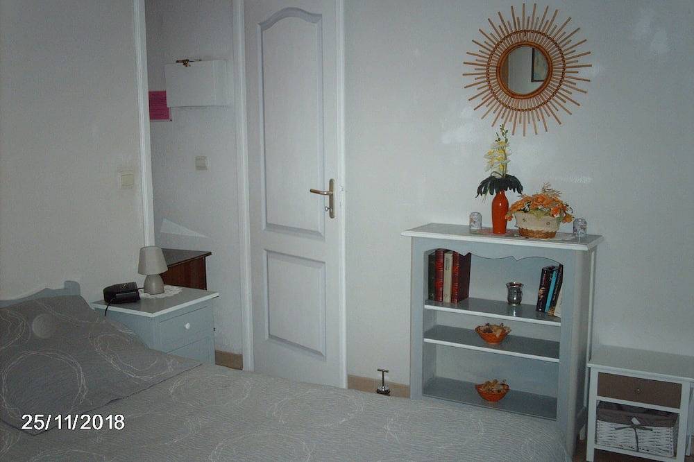 Apartamento entero, Cómodo apartamento a 15 minutos del lago de St. Croix in Régusse, Región Brignoles