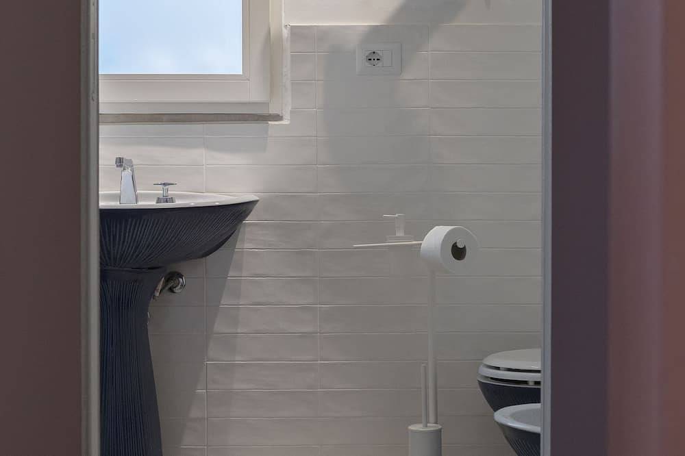 Ganze Wohnung, Genziana - Design apartment in historic building 5 min from Lecce in San Cesario di Lecce, Lecce Provinz