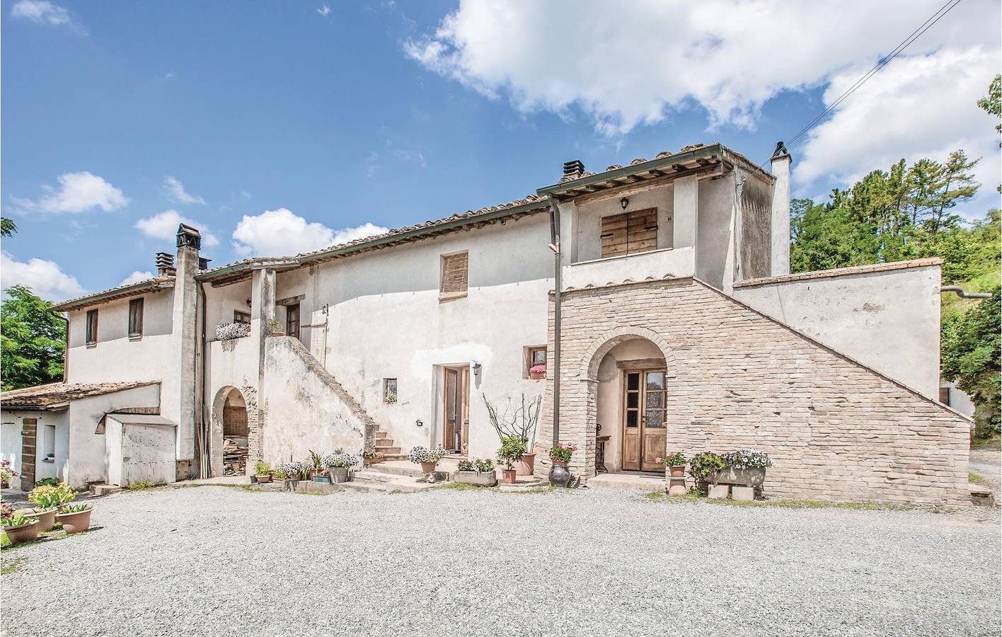 Appartamento intero, Appartamento con giardino a bordo piscina e parcheggio in Palaia, Pisa e dintorni
