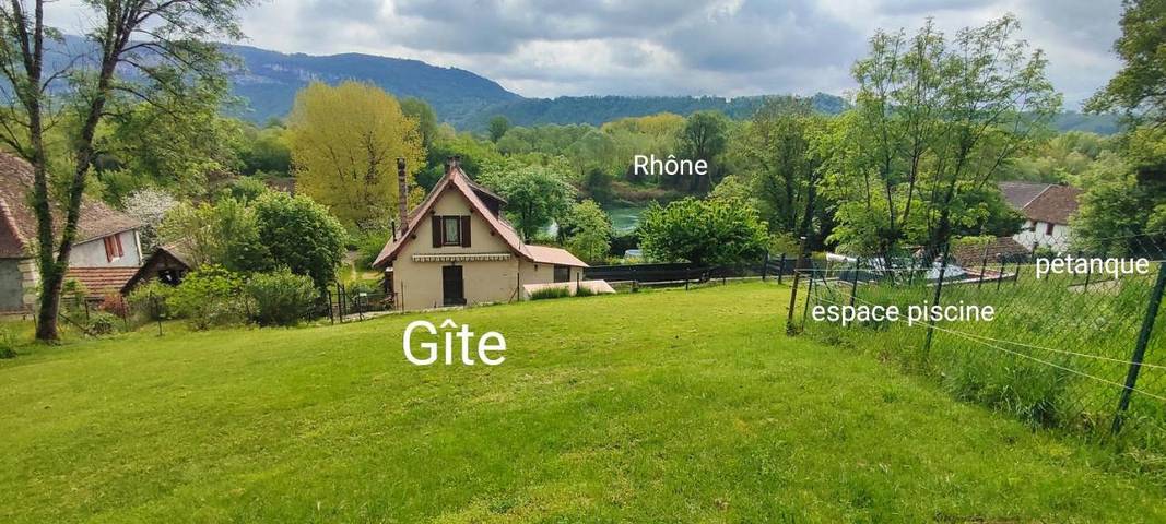Maison de vacances pour 6 personnes, avec piscine ainsi que jardin et vue dans l' Ain - 2