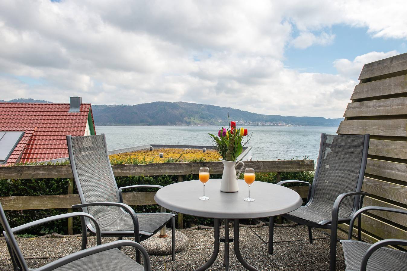 Appartement "6" avec terrasse privée, jardin partagé et Wi-Fi in Bodman-Ludwigshafen, Obersee (Bodensee)