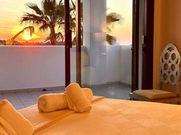 Holiday home in Sant Antoni de Portmany, West Ibiza für 9 