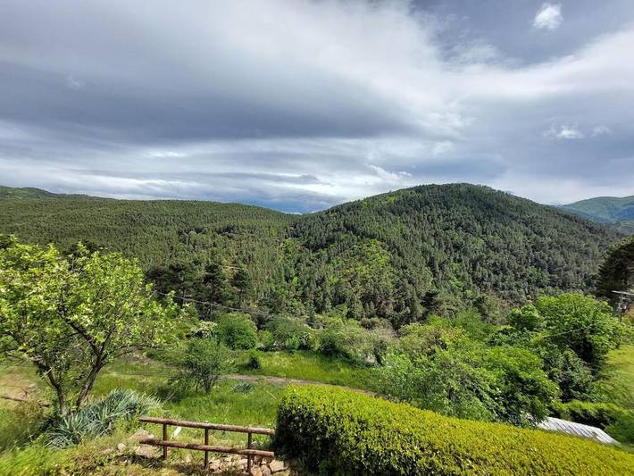 Location de vacances pour 8 personnes, avec vue et jardin à Sainte-Cécile-d'Andorge - 4