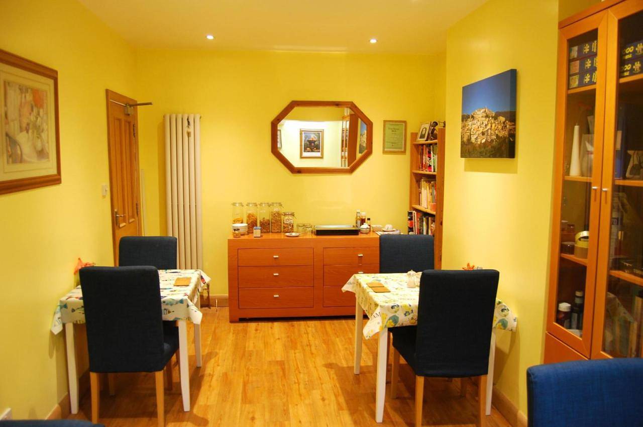 Double Room with Shower in Hunstanton, Norfolk Coast