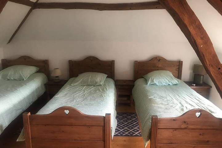 Location de vacances pour 5 personnes, avec terrasse et jardin à Lieurey - 2