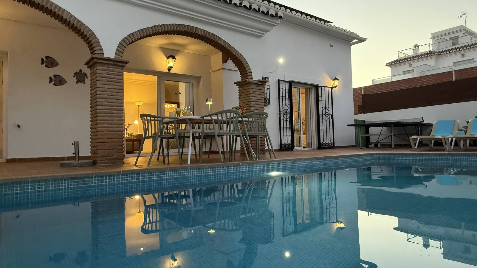 Villa Las Dalias in Playa de Burriana, Nerja