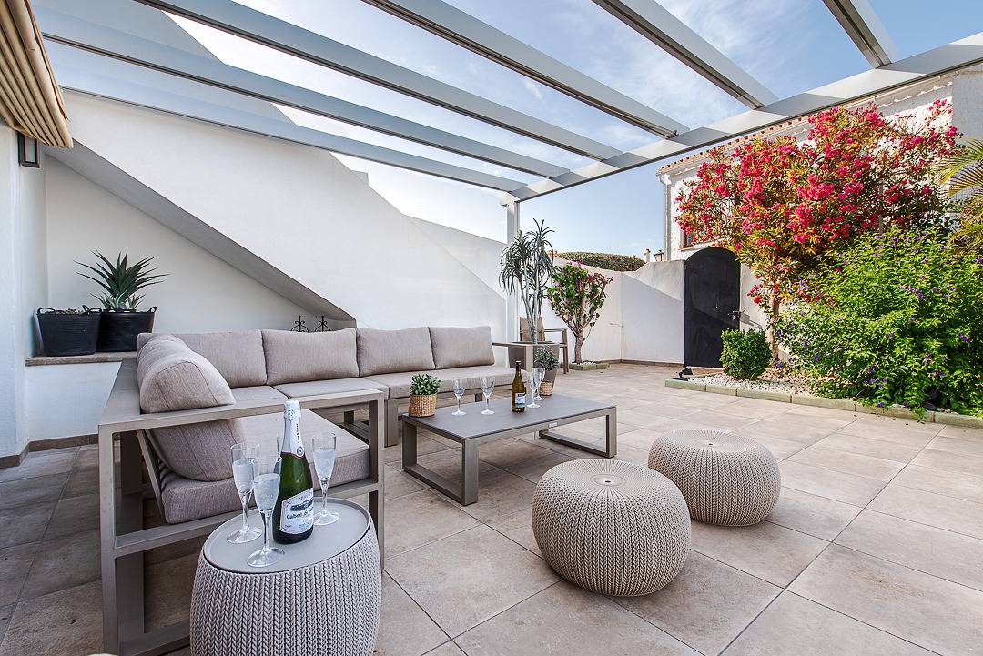 Villa für 10 Personen mit Terrasse in Senorio de Capistrano, El Capistrano