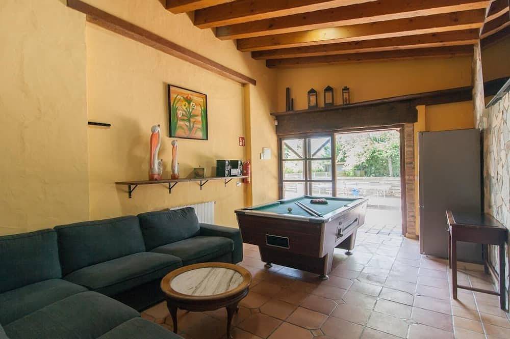 Casa Rural para 20pers, a 45min de Barcelona, Bbq, Futbolín, Wifi in Riudarenas, Provincia de Gerona