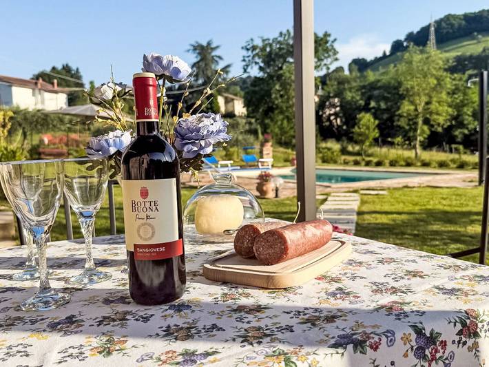 Ferienvilla mit privatem Pool und Whirlpool in Penna San Giovanni, Macerata Provinz