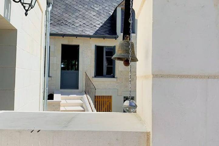 Gîte pour 10 personnes, avec Terrasse et Jardin à Benais