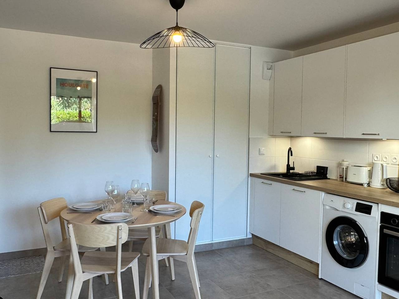 Ganze Wohnung, 2-Zimmer-Wohnung in Houlgate, strandnah, mit Balkon und Parkplatz in Saint-Sauveur-de-la-Mer, Lisieux und Umgebung