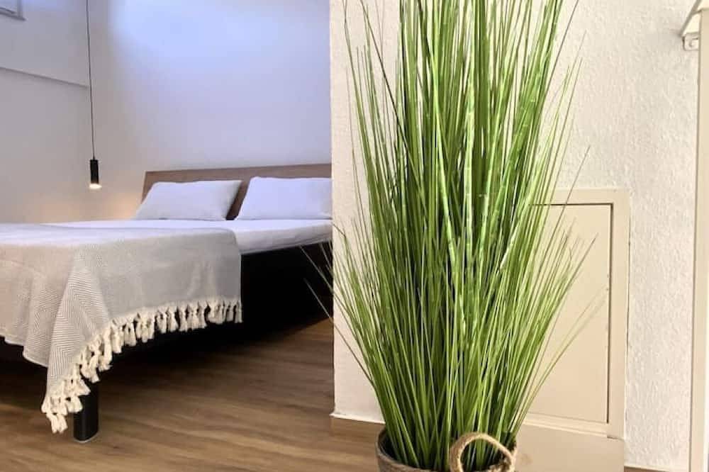 Ganze Wohnung, Modernes Apartment in Nähe der Uni & des \"Elster-Radwegs\" - Karls Apartment B14 in Gera, Ostthüringen