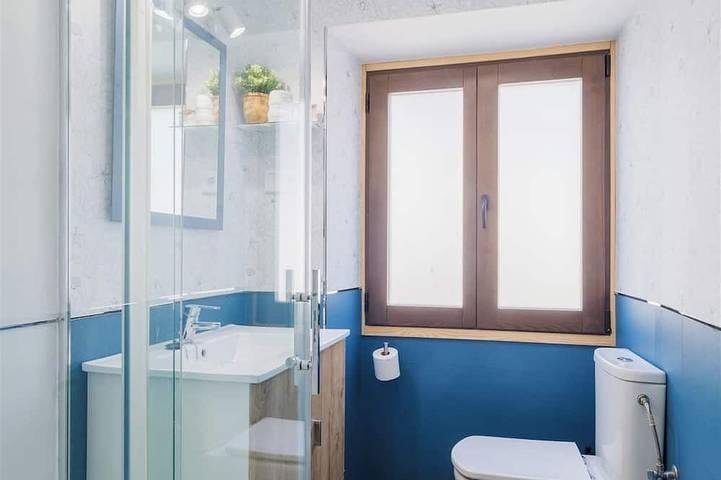 Entire apartment, Comfortable Apartment in a Traditional Asturian House in the Aller Valley in Cabanaquinta, Aller