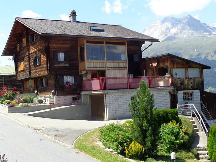 Ganze Ferienwohnung, Ferienwohnung Casanova, Obersaxen-Friggahüs - 2.5 Zimmer Ferienwohnung für max. 4 Pers. im 3. Og in Obersaxen, Obersaxen-Mundaun