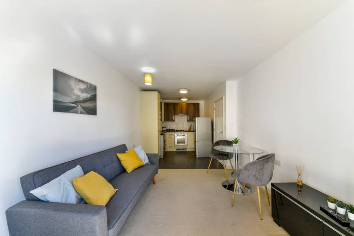 Ferielejlighed for 3 personer, med balkon i Sydengland