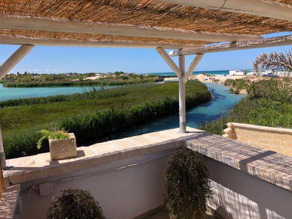Casa vacanza per 8 persone, con Terrazza e Panorama a Torre Chianca