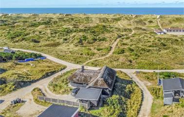 Ferienhaus für 8 Personen, mit Whirlpool und Terrasse sowie Sauna und Pool in Vejers Strand