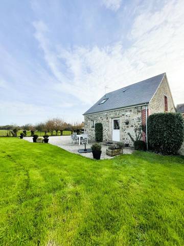 Gîte pour 4 personnes, avec jardin et terrasse, animaux acceptés à Brucheville
