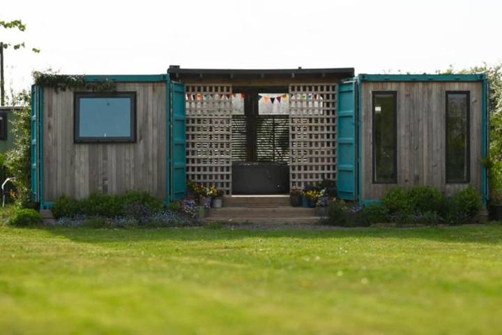 Holiday rental for 2 people, with Hot tub and Terrace as well as Garden and View in Worcestershire