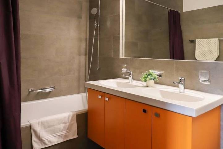 Ganze Wohnung, Allod Park Haus C 305 in Davos Platz 1, Davos