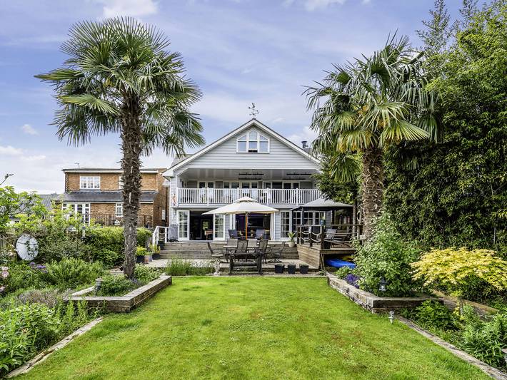 Cottage per 6 persone, con giardino in Surrey