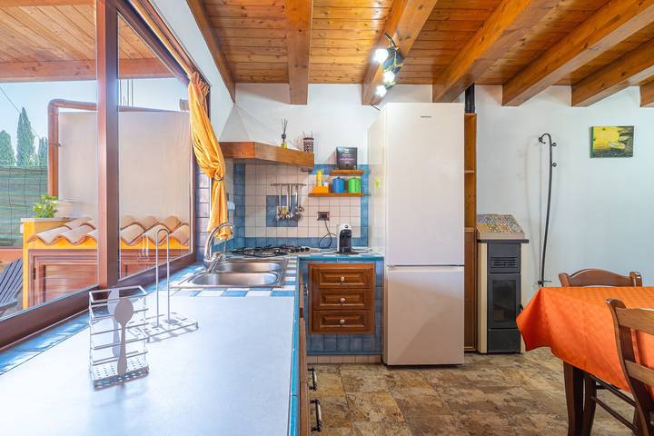 Hel lejlighed, Apartment 'In Villa Luana' with Mountain View, Wi-Fi and Air Conditioning in Noto, Noto Området