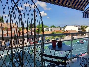 Gîte pour 4 personnes, avec vue et balcon dans Office De Tourisme D Andernos
