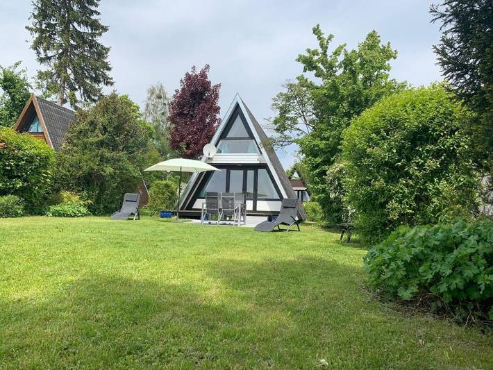 Ferienhaus für 4 Personen, mit Garten und Seeblick sowie Terrasse in Obersee (Bodensee)