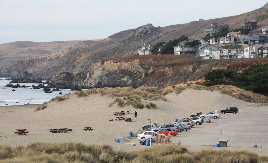 Dillon Beach House with Ocean Views 1 Min Walk to Beach Path in Dillon Beach, California North Coast