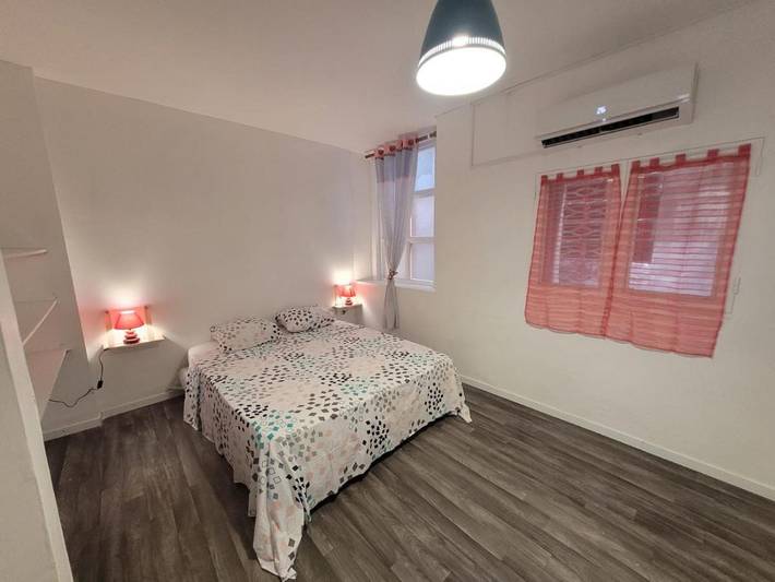 Gîte pour 6 personnes, avec vue à Sainte-Marie - 3