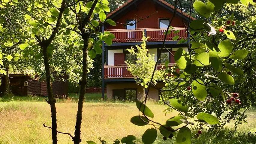 Ferienhaus für 4 Personen, mit Garten und Sauna in Hilders