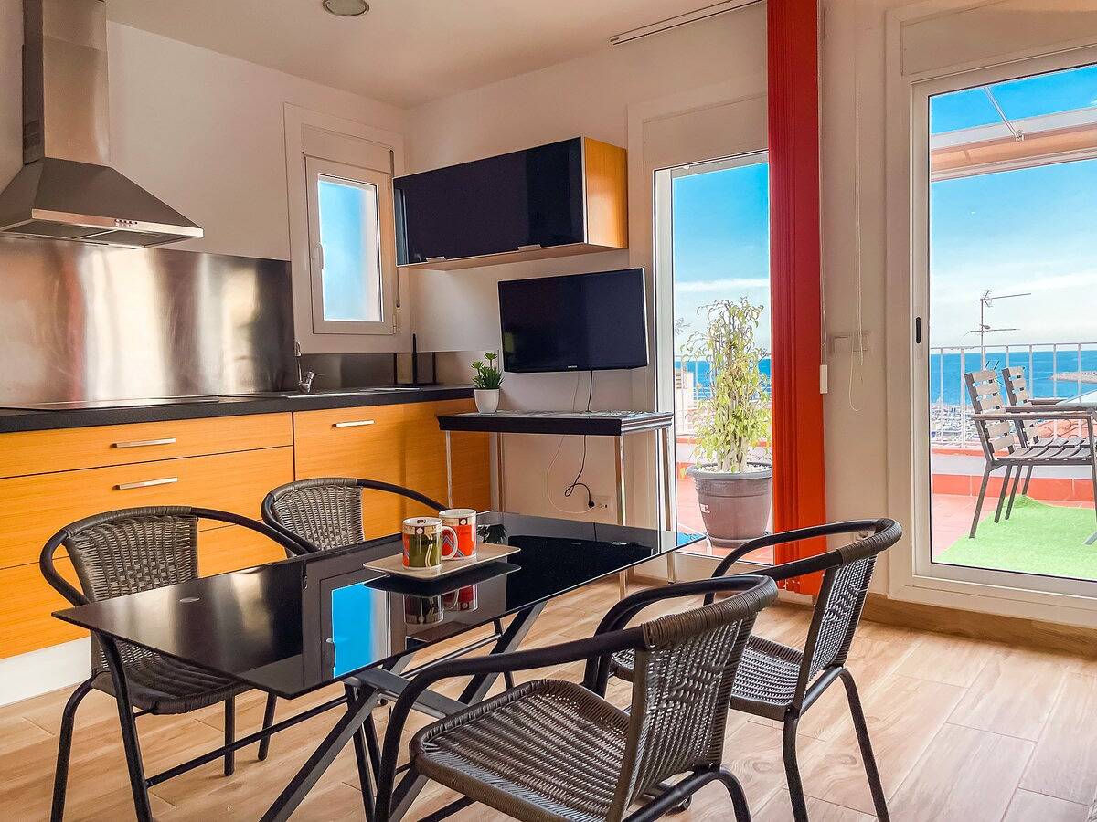 Appartement entier, Appartement de vacances pour 2 personnes avec balcon/terrasse in Tarragone, Costa Dorada
