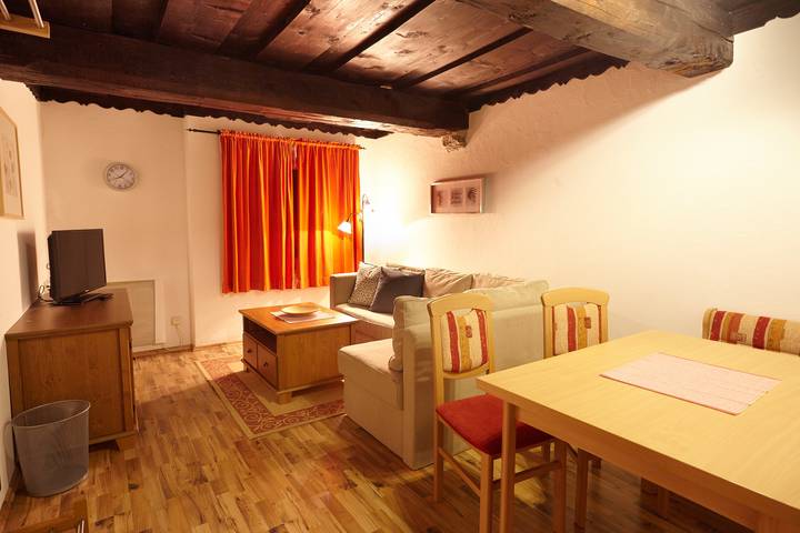 Ferienwohnung für 4 Personen, mit Garten und Terrasse, mit Haustier
