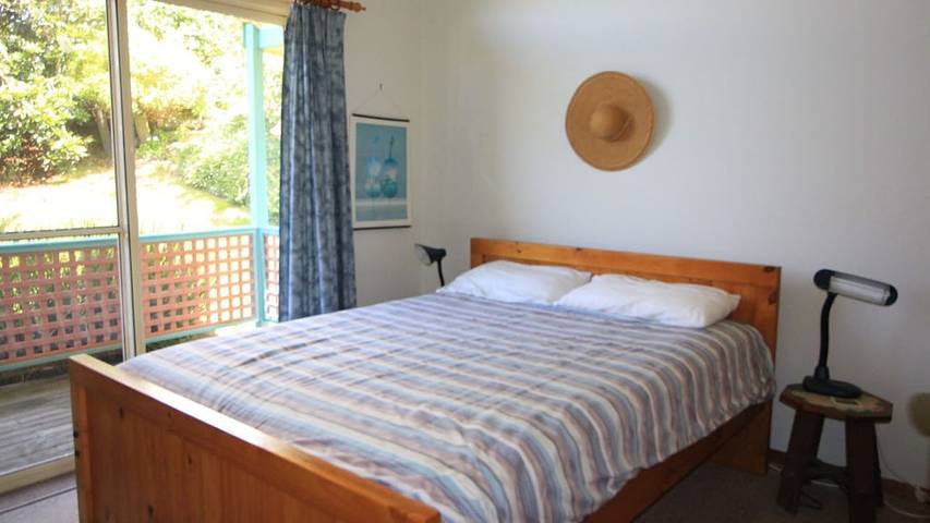 Holiday home for 6 people in Scotts Head